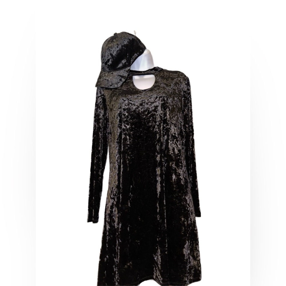 Womens Dress and Hat set